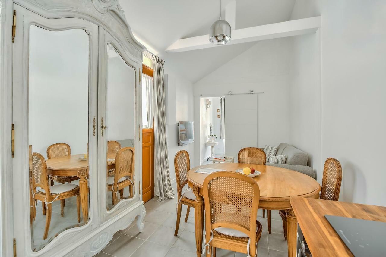 Le Petit Pavillon De Versailles Esterno foto